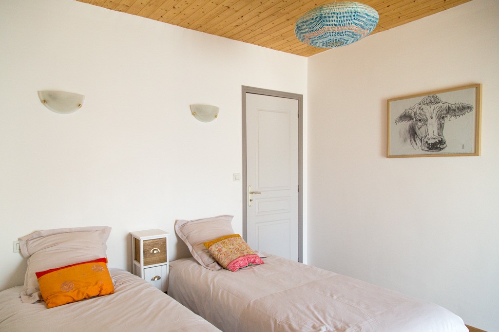 chambre 2 lits simple à l'étage