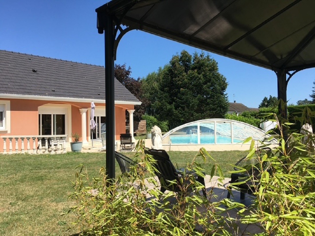 Gîte des Chaussades (avec piscine et tennis), Gouzon, Creuse - Extérieur
