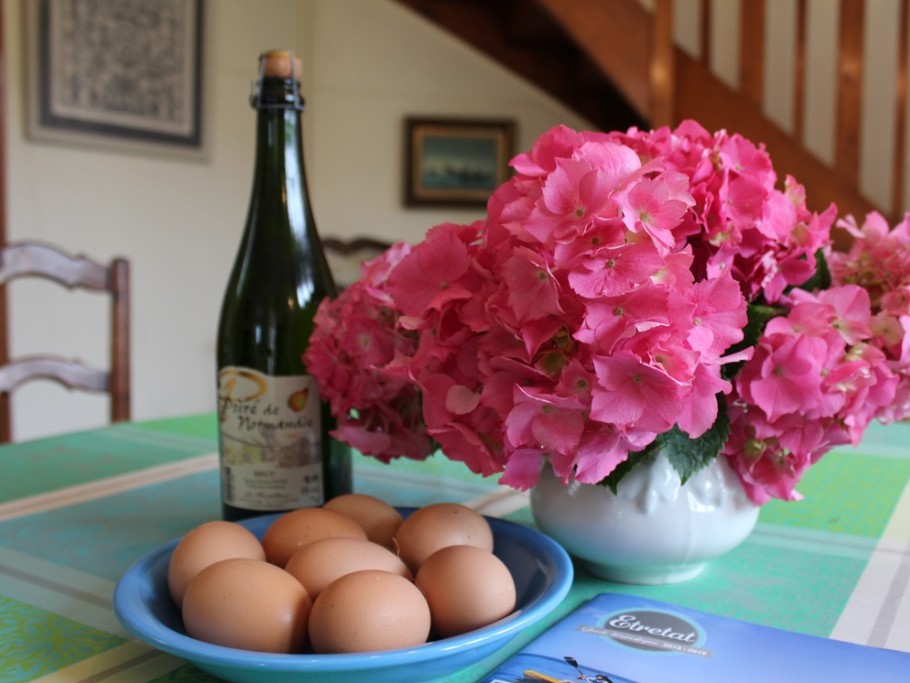 Petit cadeau de bienvenue, avec les oeufs de mes poules !