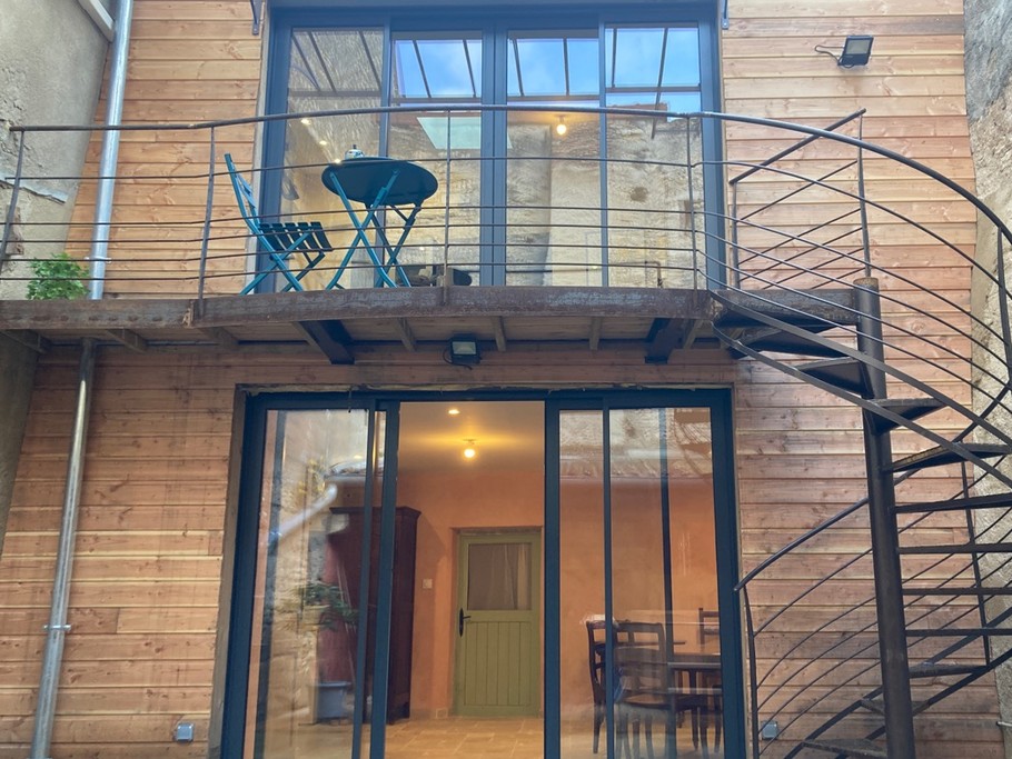 L'escalier et le balcon