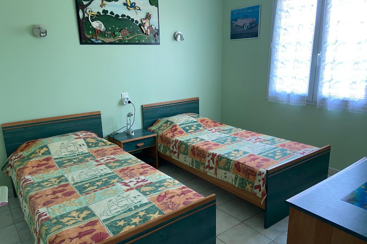 Chambre 2 lits en 90