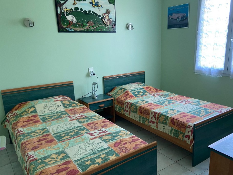 Chambre 2 lits en 90