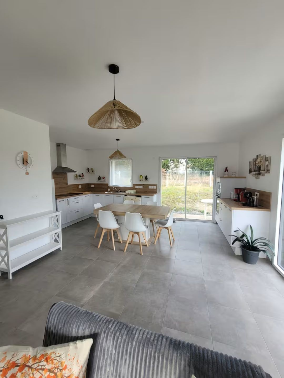 Living room kitchen