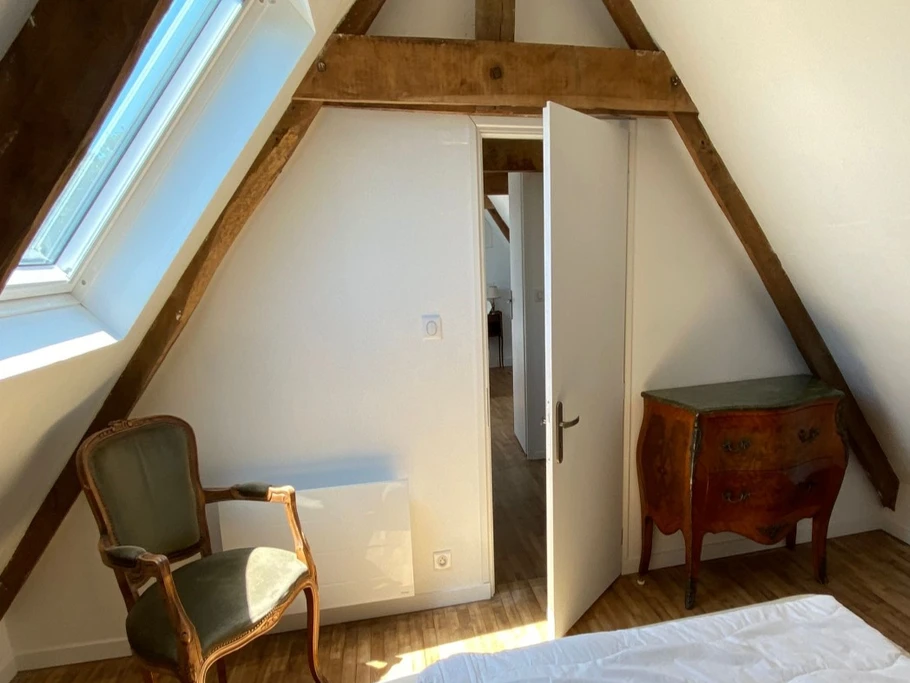 Etage 2 (vue2) : Chambre 5 avec 1 lit 160