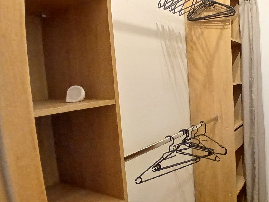 The Volcans d'Auvergne holiday cottage: The dressing room
