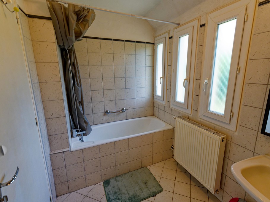 La salle de bain RDC