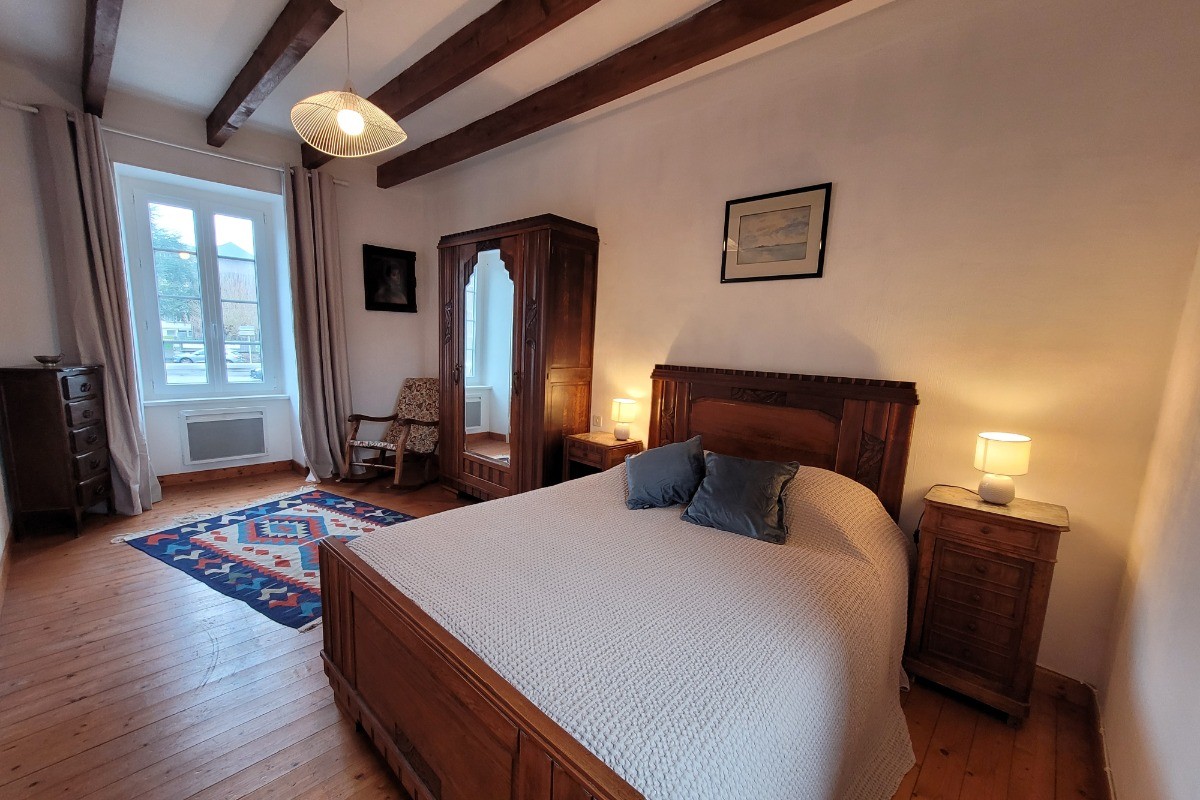 Chambre - LE MILIN DU, DE 4 A 5 PERSONNES - AU COEUR VILLAGE DE GOUAREC ENTRE LE MORBIHAN ET LES CÔTES D'ARMOR - BRETAGNE -