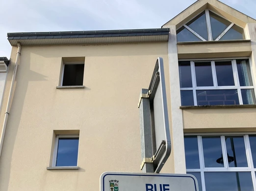 Façade principale de la résidence