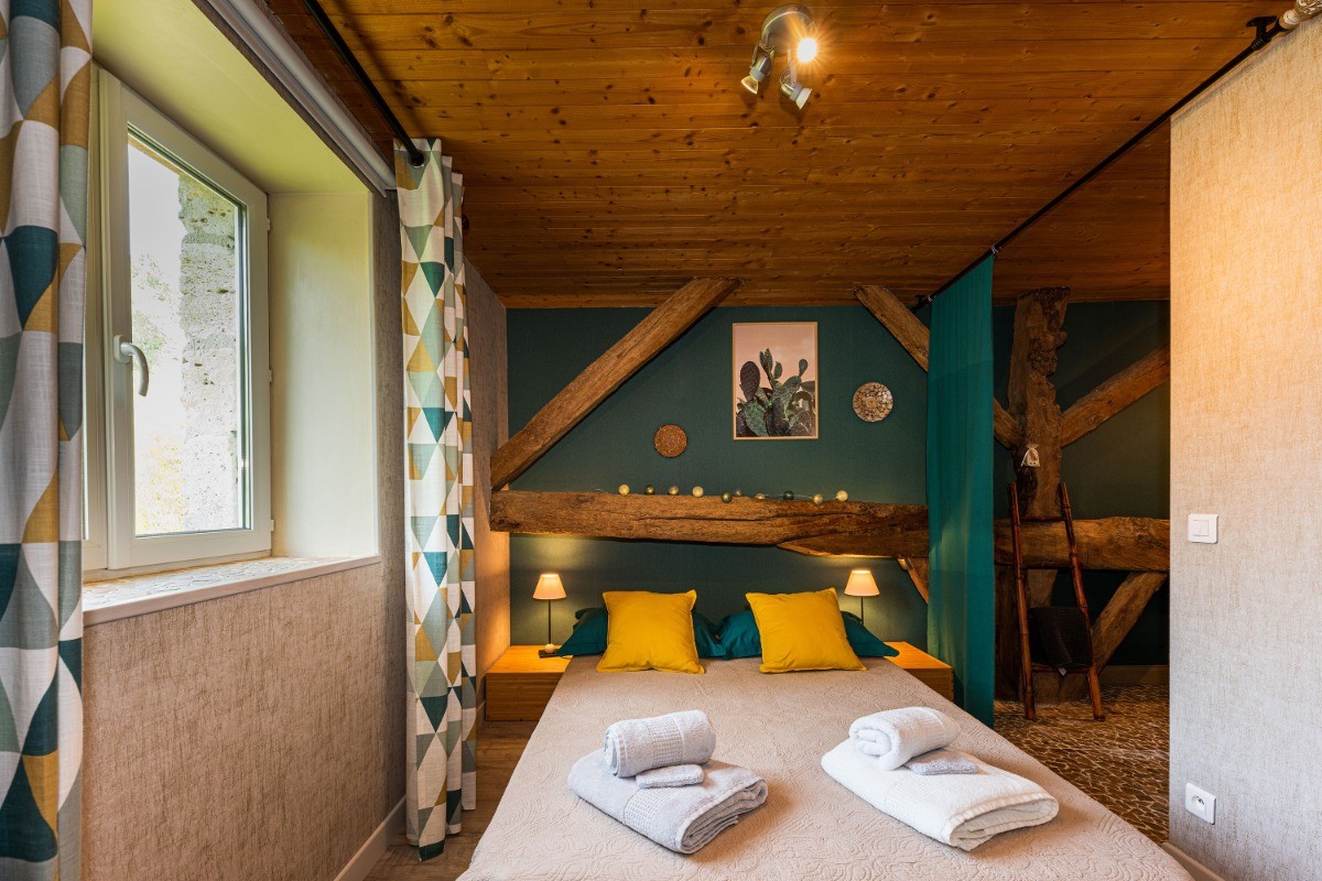 La chambre 3, la suite parentale. Moderne avec sa vue sur la nature !