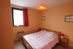 ground floor bedroom