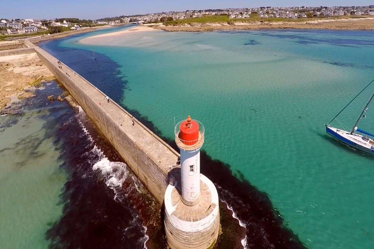 Phare à Audierne