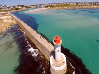 Phare à Audierne