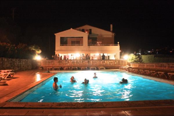 Piscine & buvette