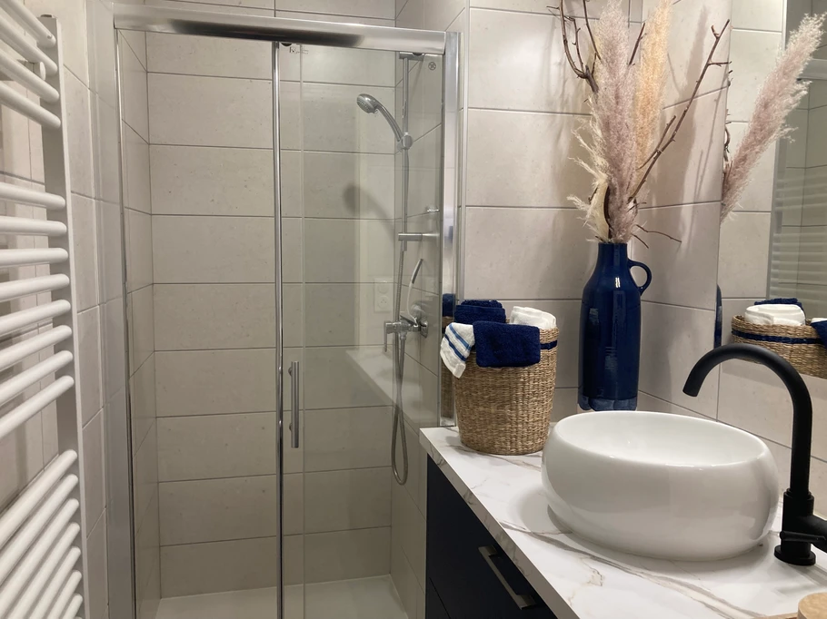 Salle d'eau à l'étage