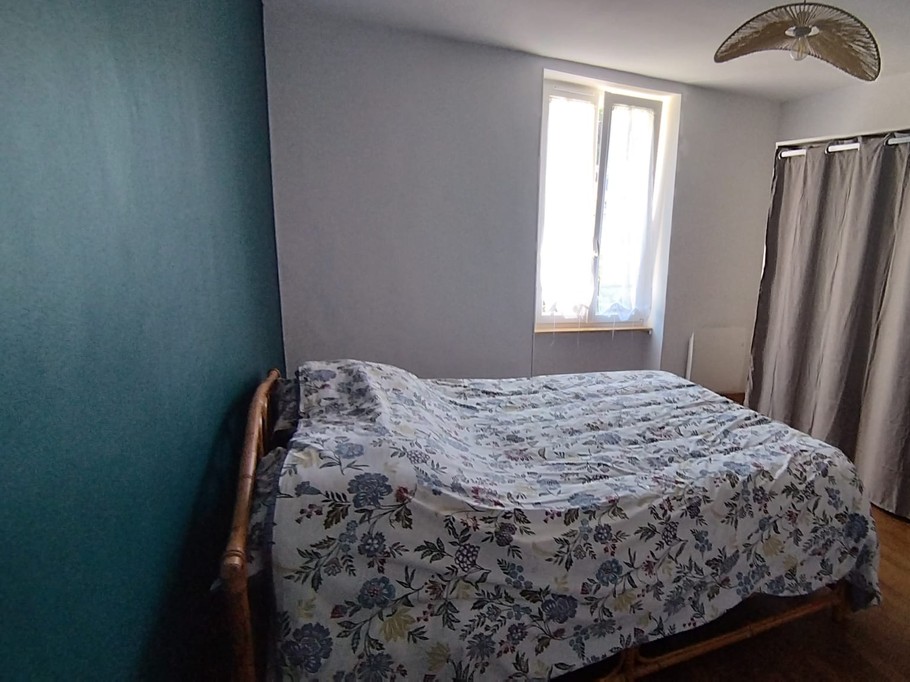 Gîte Philomène, Saint Léger la Montagne, Haute-Vienne: Bedroom 3 (1st floor)