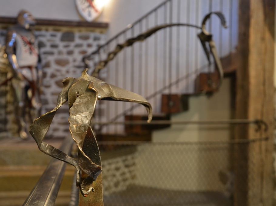 Détail de la main courante, joliment ouvragée