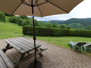 La terrasse - Gîtes Les Chantenées