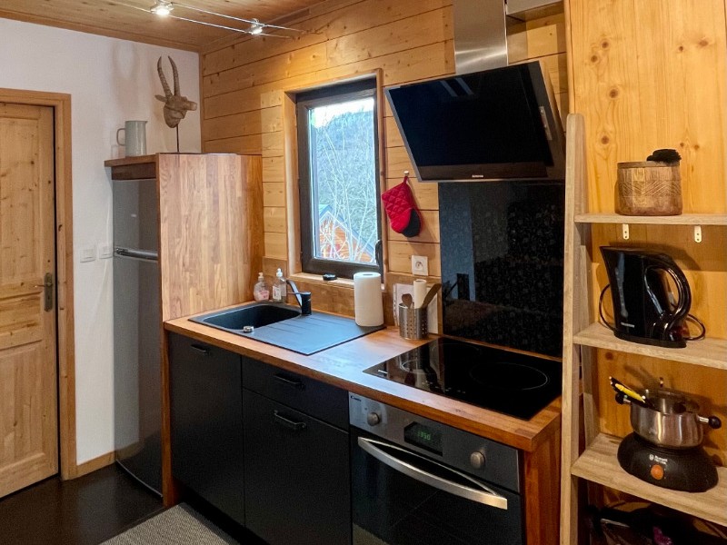 Kitchen to be refurbished in September 2021
