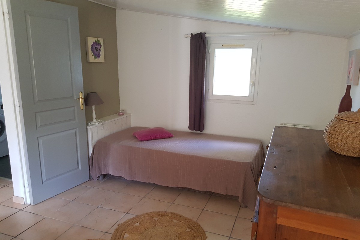 Chambre lit en 160 + lit en 90