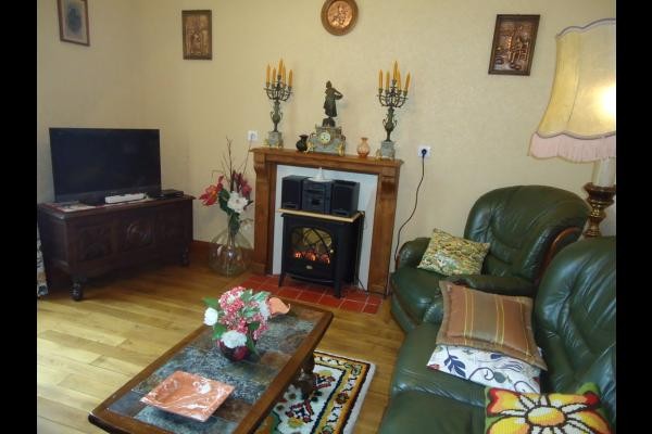 Location de vacances gîte Maison avec étang, idéale pour pêcheurs, proche d'Aubusson en Creuse