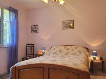 Chambre d'hôtes Clévacances, Ploluha, chez M. et Mme Mac Lachlan, chambre du RDC avec lit double