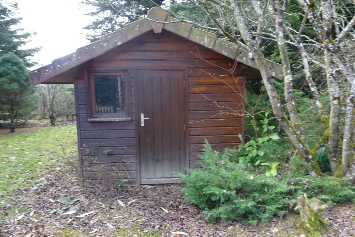 Loriot - chalet en Bresse dans résidence avec étangs et baignade - local commun