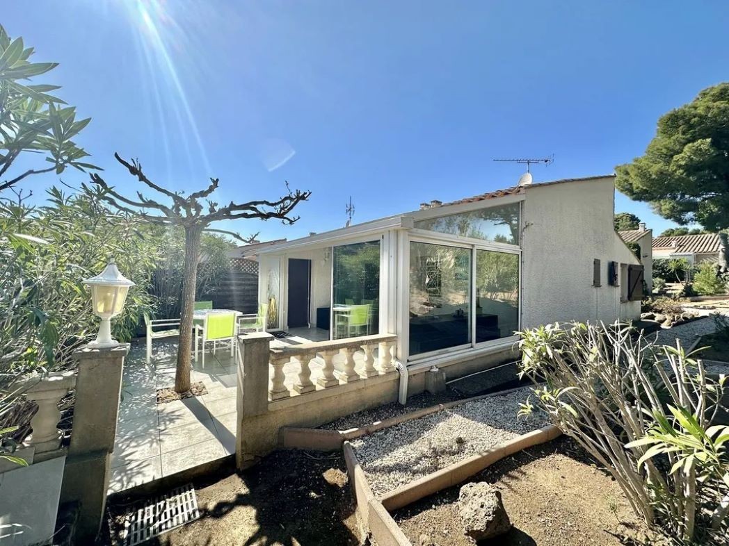 Villa à louer au Cap d'Agde avec Terrasse