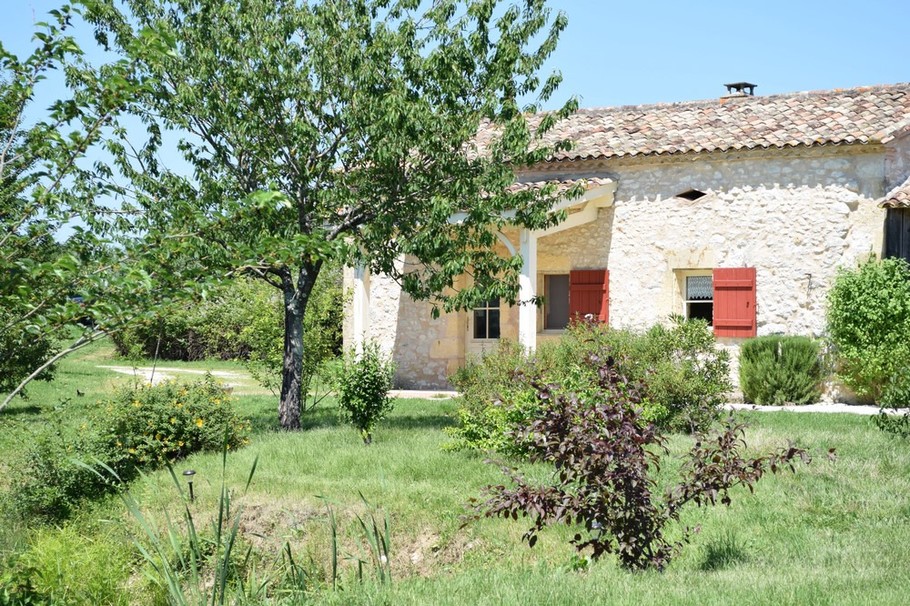 Gîte rural 5 personnes avec piscine commune