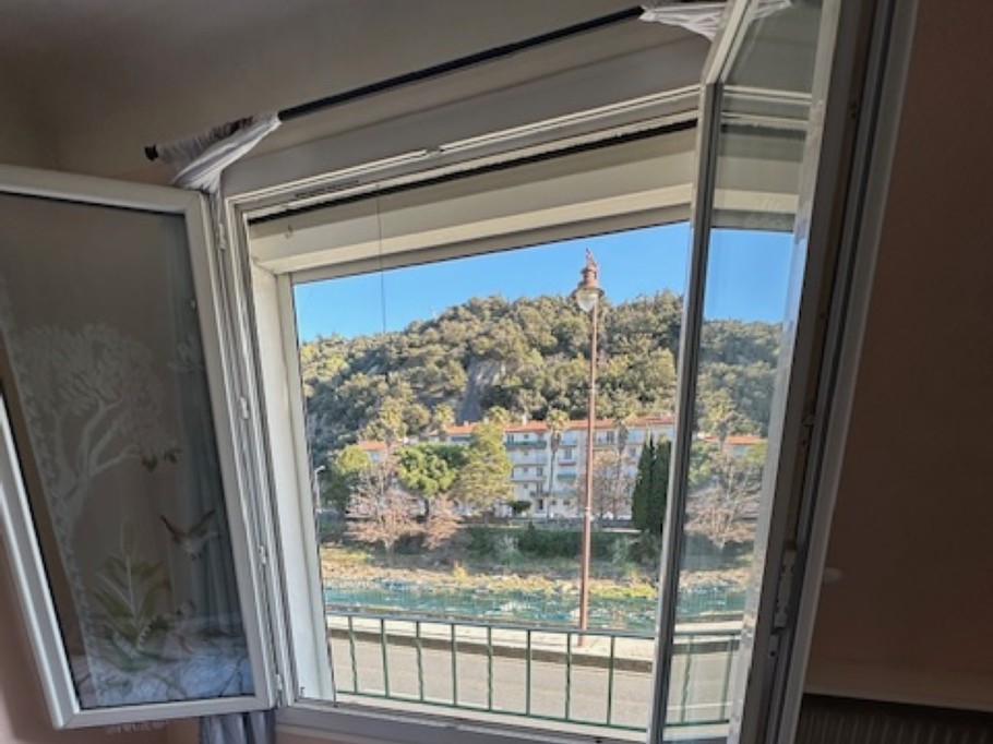 Air-conditioned room