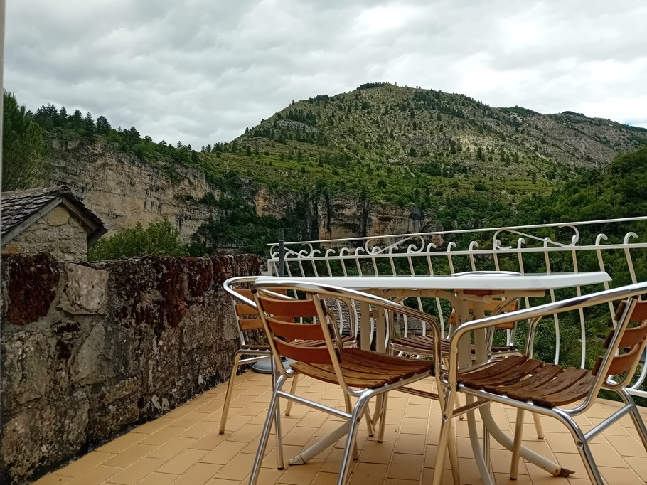 Animaux acceptés gratuitement dans ce gîte des Gorges du Tarn