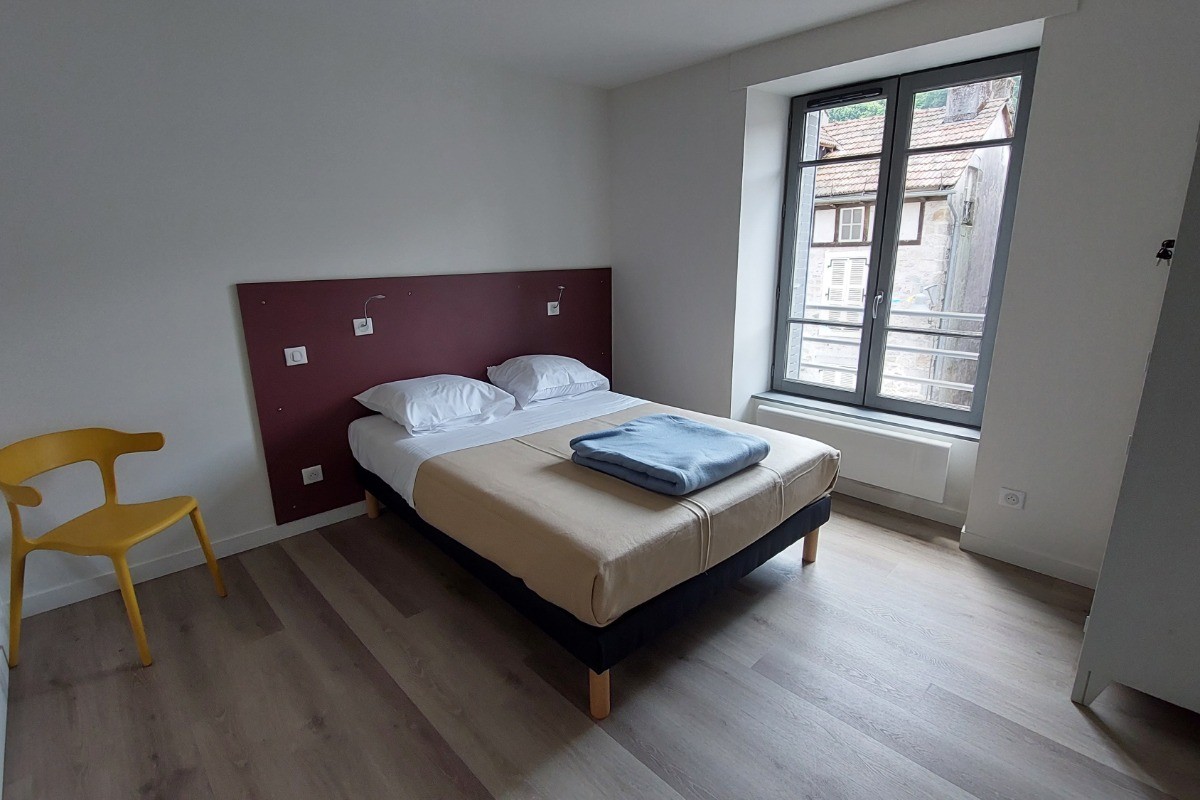 Chambre "Les sabotiers" 1 lit 140*190
