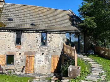 Accès exterieur et terrasse des 2 suites du RDC