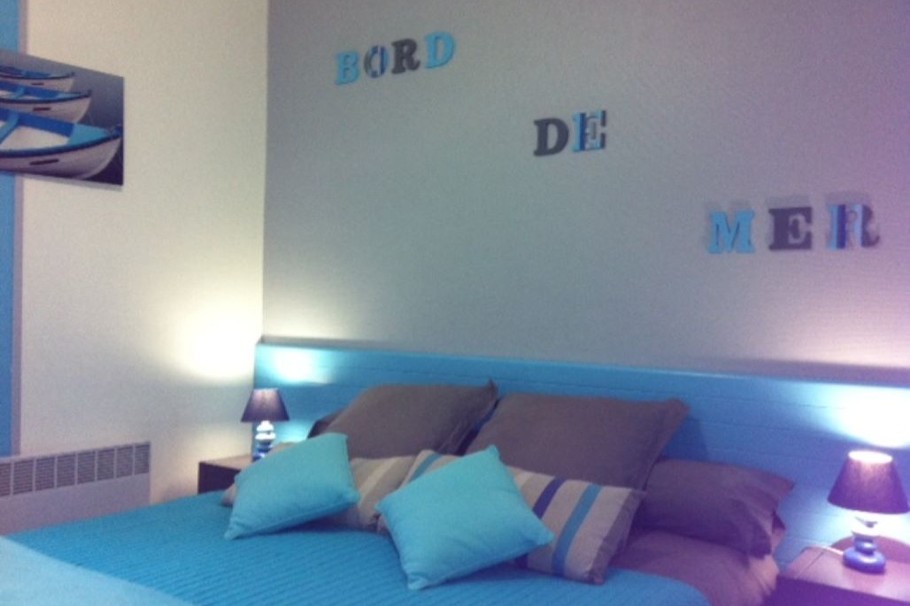 Location 4 personnes, proche mer, Trevou Tréguignec, chambre - Le bihan