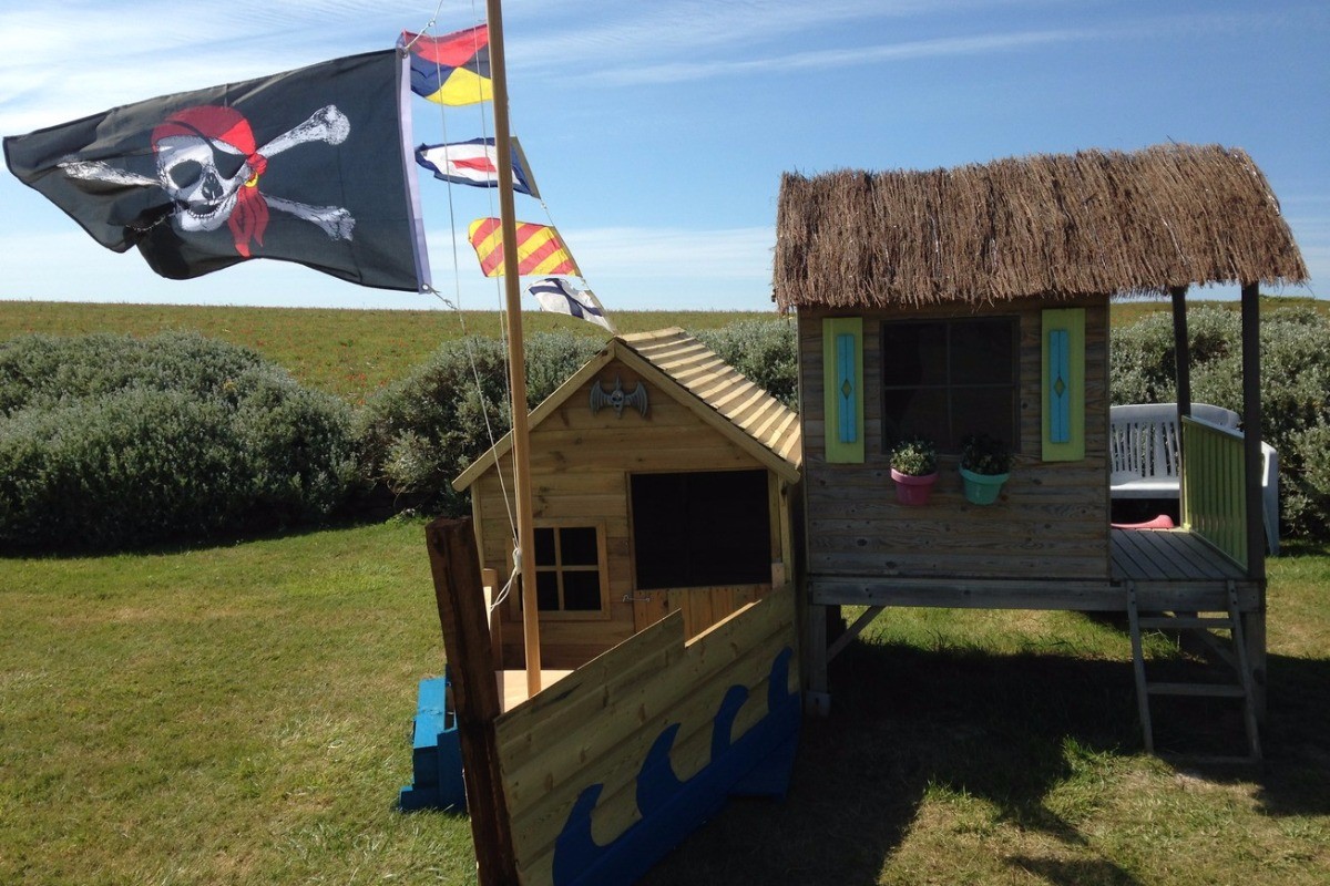 LES CABANES