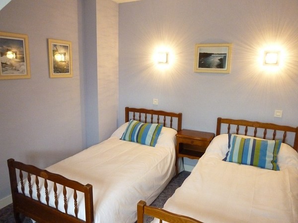 Chambre 2 lits simples