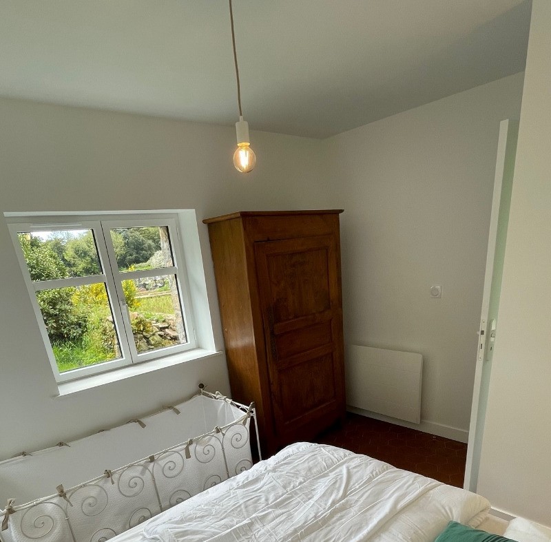 Chambre 3 avec lit bébé