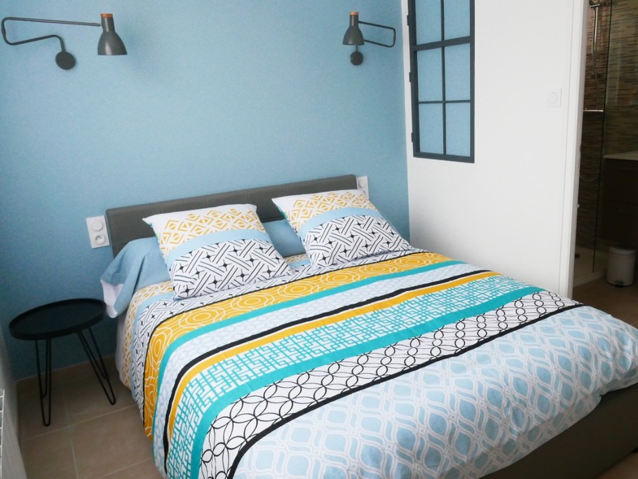 Chambre à l'étage  lit en 140