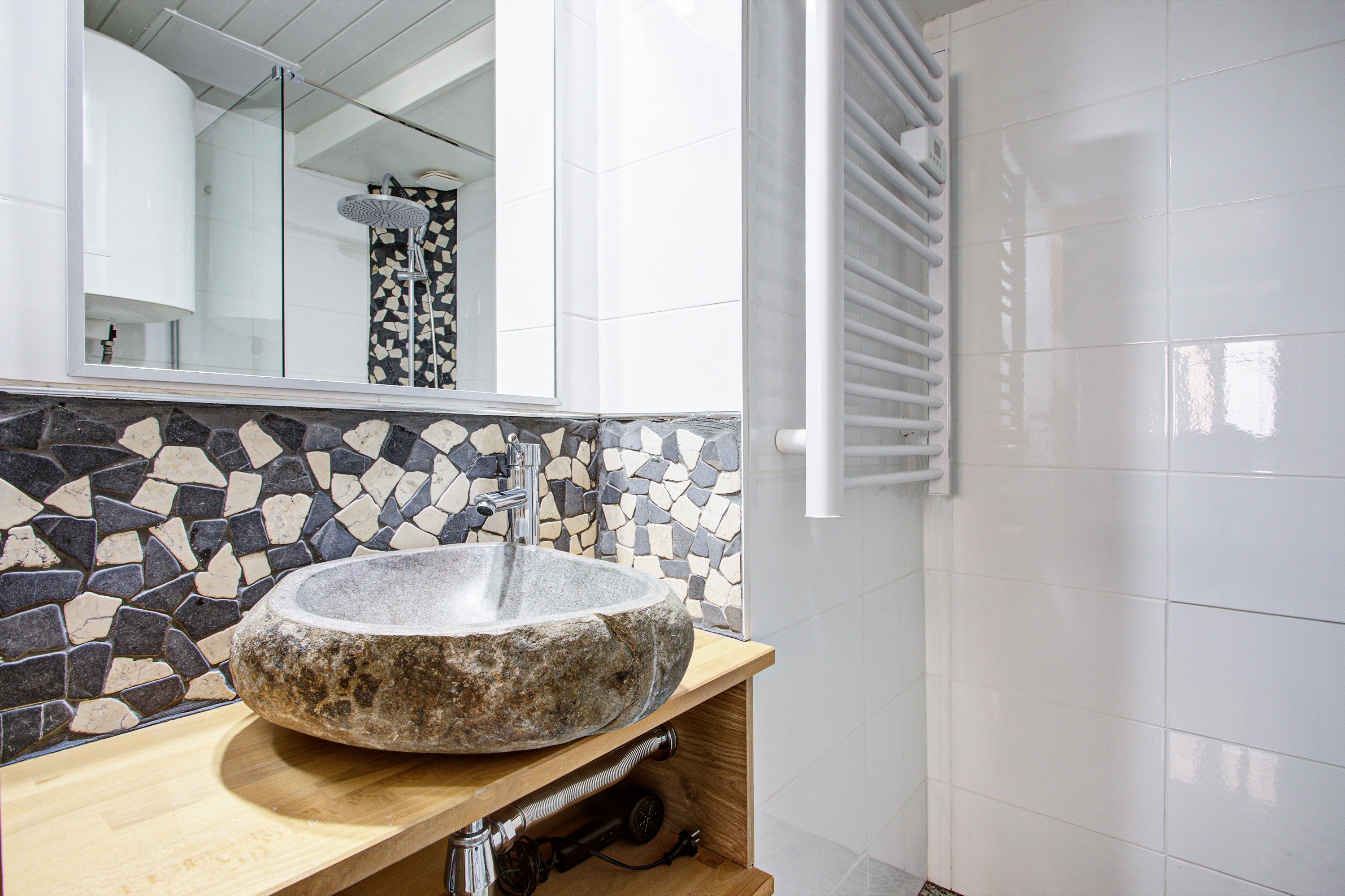 Salle d'eau suite parentale RDC