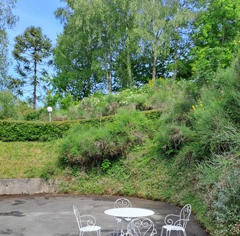 Espace privatif avec place de parking