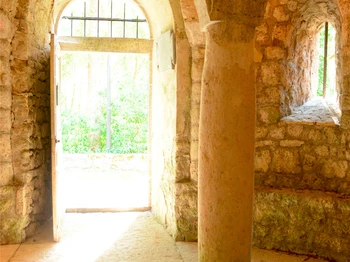 Abbaye de Saint Rambert en Bugey - La crypte
