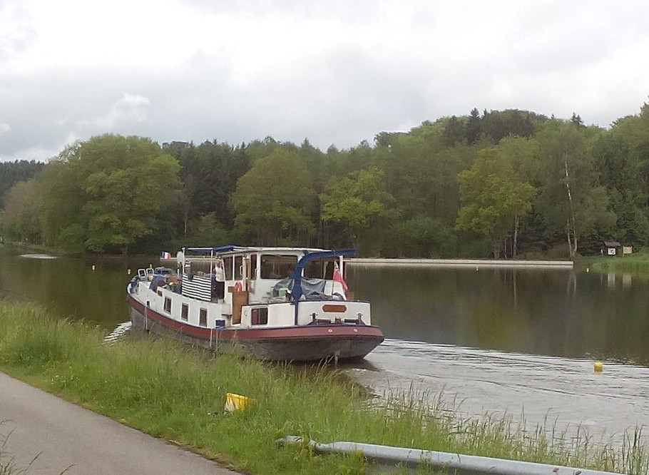 Canal des Vosges - Gîte la Frégate