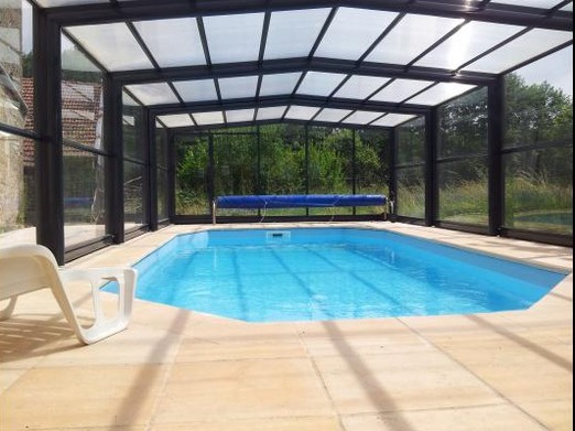 Piscine couverte chauffée