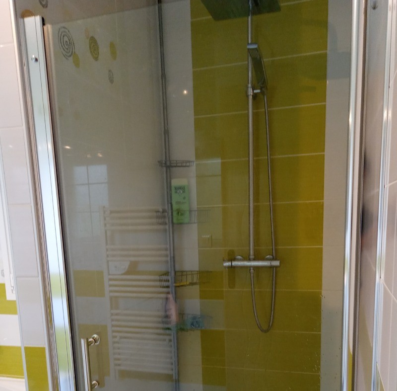 salle d'eau rez de chaussée