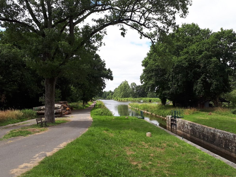 Canal de Nantes à Brest