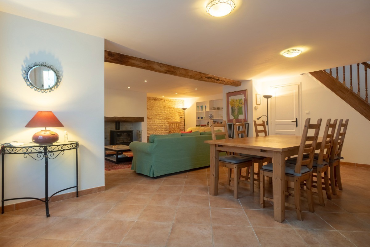 Salle à Manger et Salle de séjour