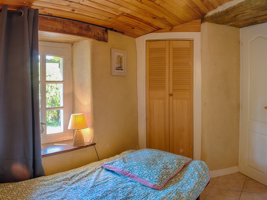 Chambre 2 lits individuels