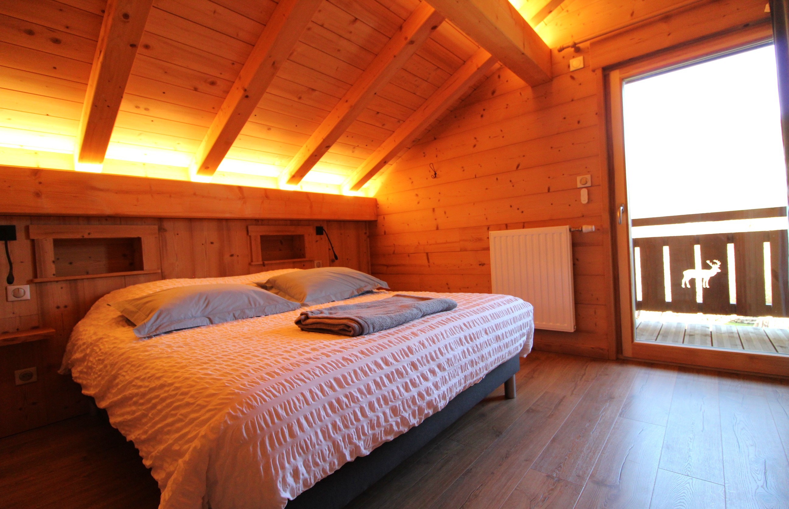 Chambre n°2 étage - Chalet du Pré Temy, avec sauna et jeux extérieur