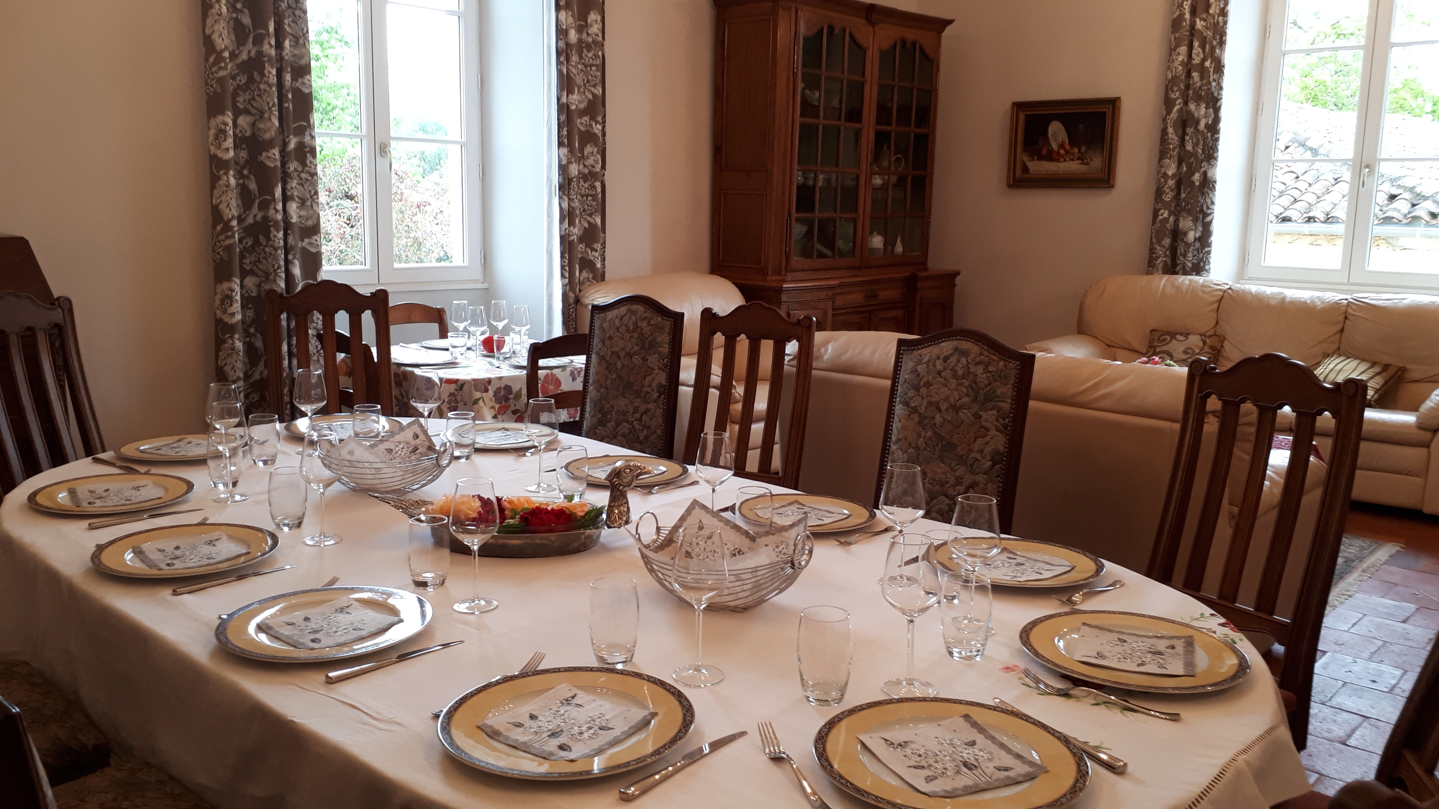 Salle à manger rez de chaussée nord