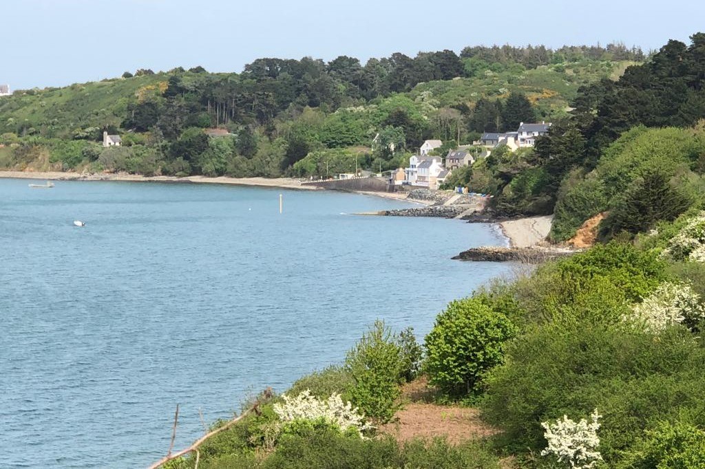 Location "Île St Riom" de la maison de Marilou au centre ville de Paimpol et à quelques pas du port (Côtes d'Armor, Bretagne) - Plage de Bréhec