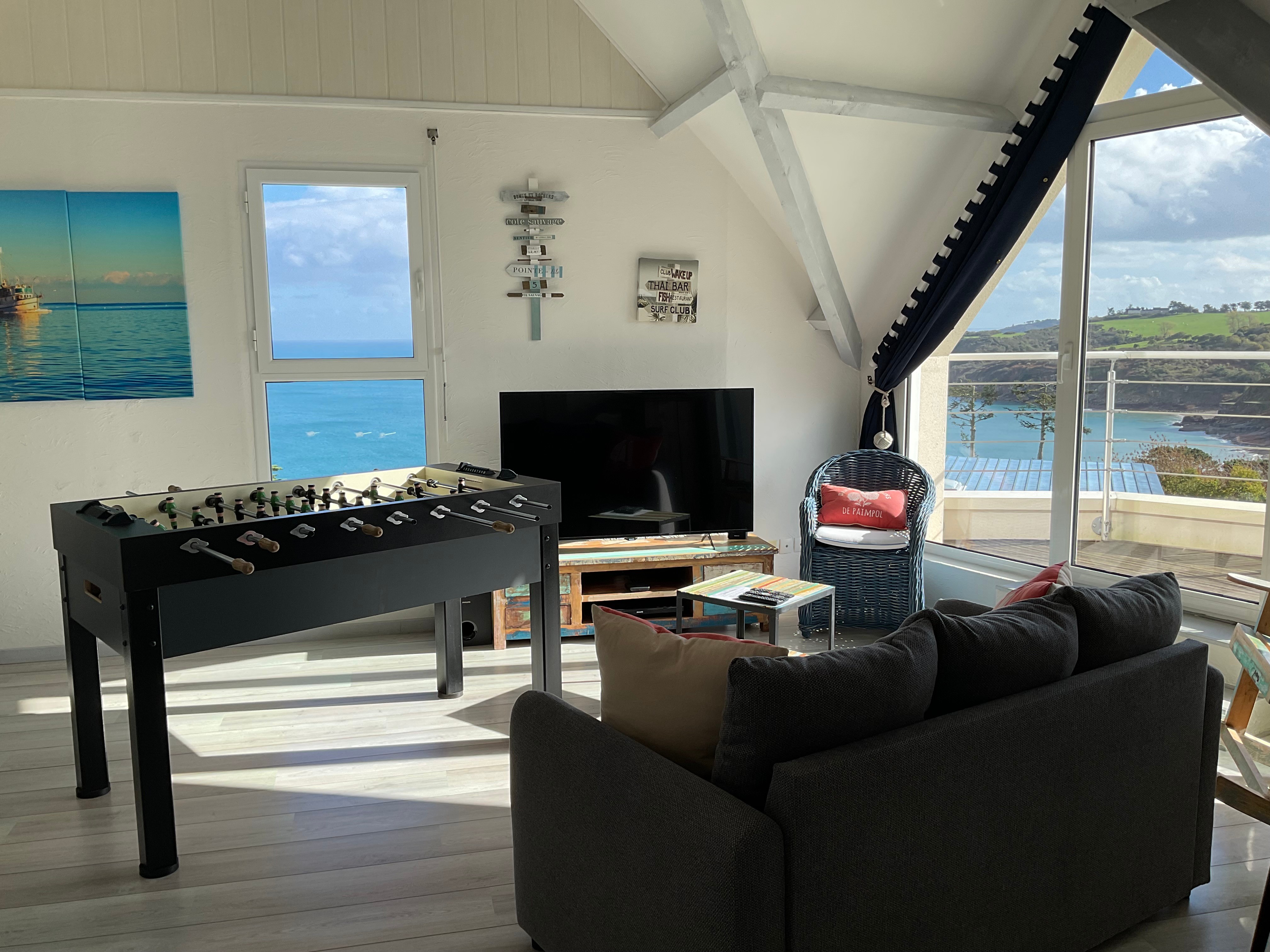 Salle séjour Baby Foot étage